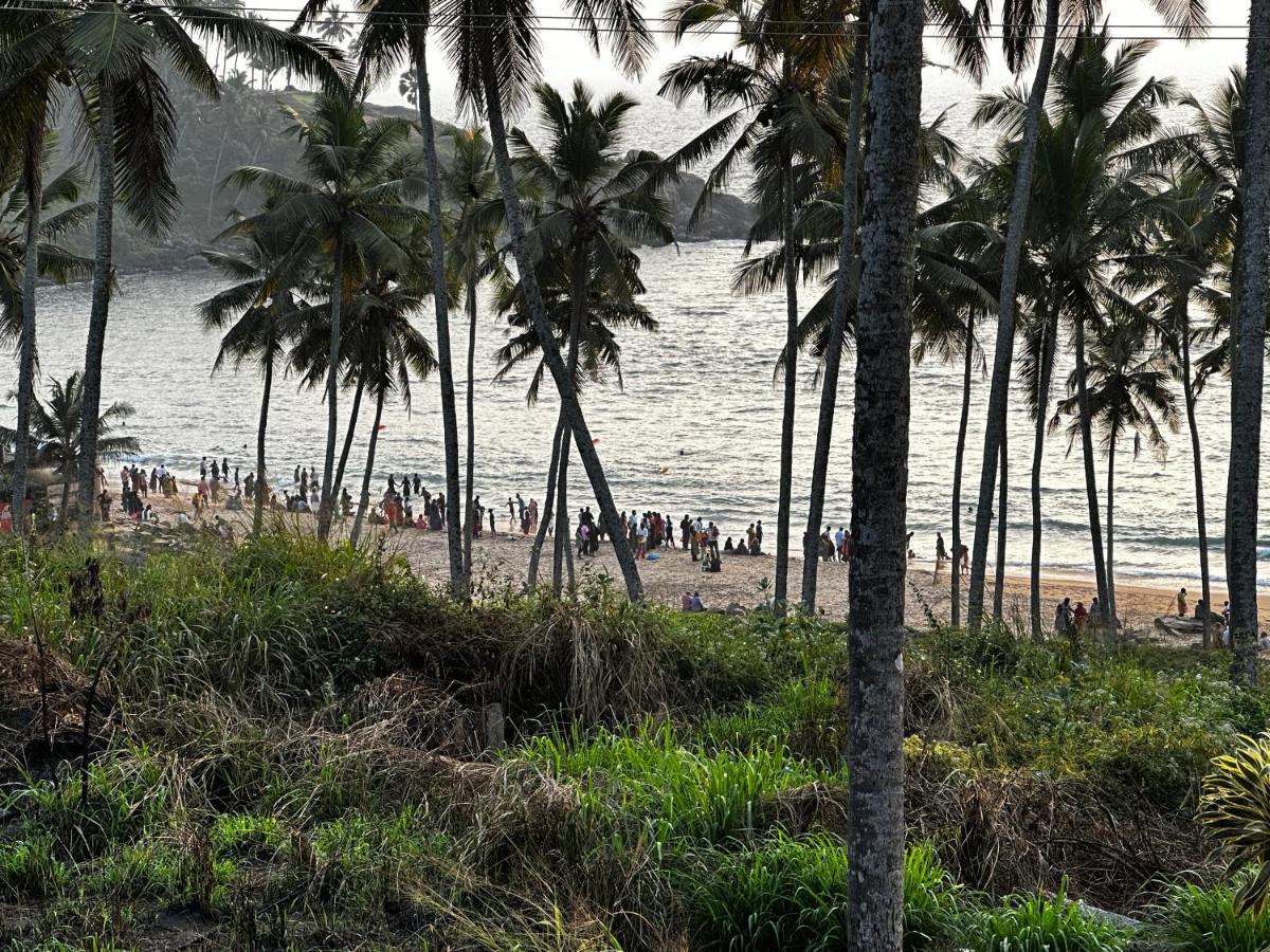 Kovalam Beach House Exterior photo